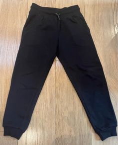 Primark Penneys black Joggers, age 5-6 NEW