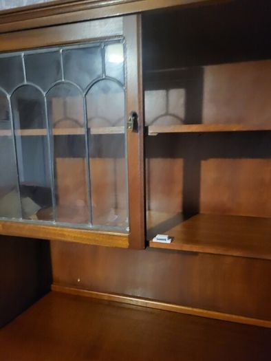 Beautiful sideboard display unit