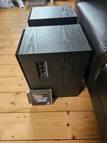 Edifier R2600 powered speakers