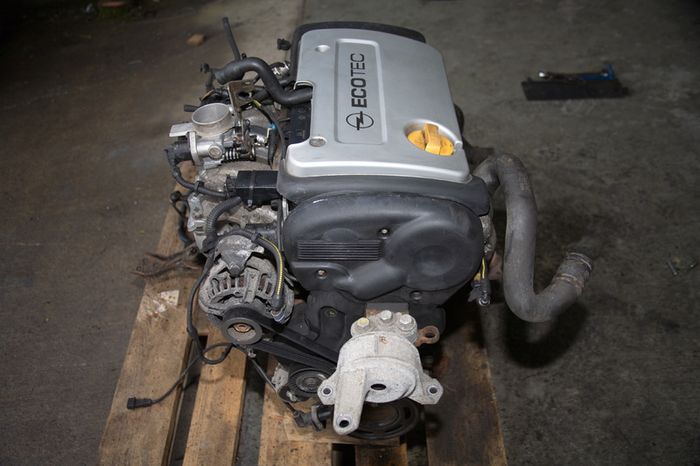 2001  Vauxhall Astra  Astra G 1.4 Petrol Engine, Code Z14xe 90bhp +manual Garbox
