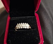 9ct gold ring