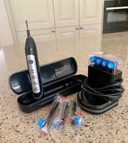 Electric toothbrush
