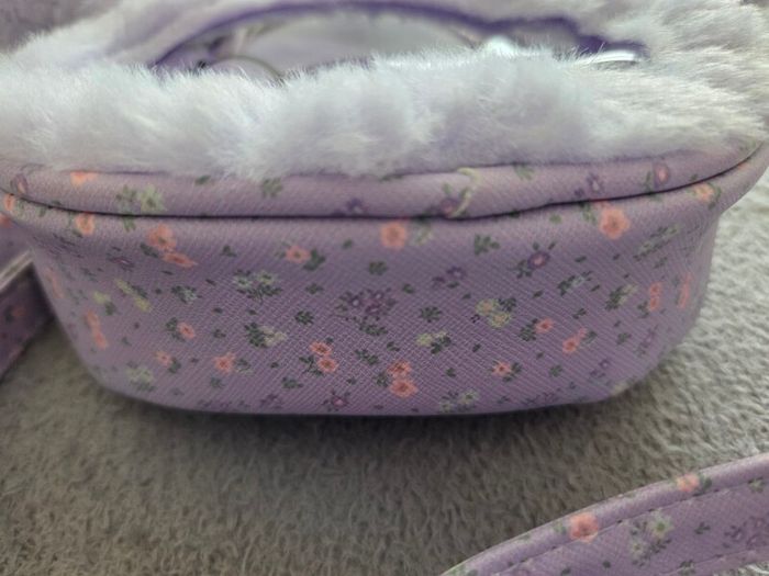 Bunny shaped small kids' side bag