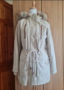 Ladies Cream Heavyweight Parka Coat ( size 6-8)