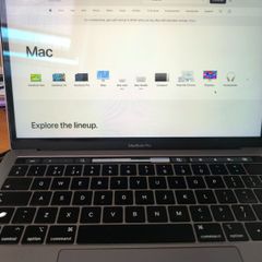 Apple MacBook Pro 13 2019  i5 / 8GB / 128GB SSD