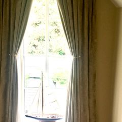 Luxurious velvet curtains - champagne colour
