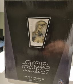 Gentle Giant Star Wars Stormtrooper Death Trooper mini bust