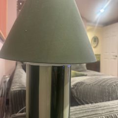 green lamp