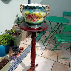 Turned Mahogany Plant Stand