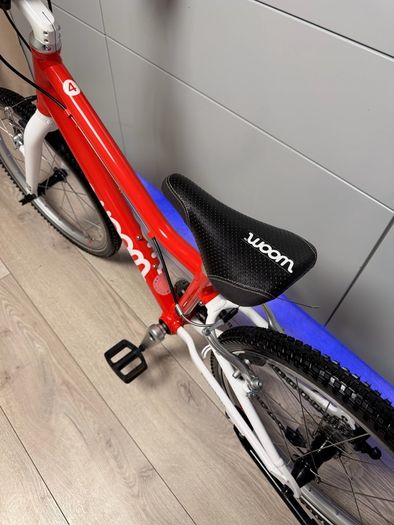 WOOM 4 Kids Bike 20 inch Bike (Like NEW)