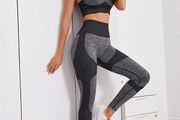 gym set / black and grey