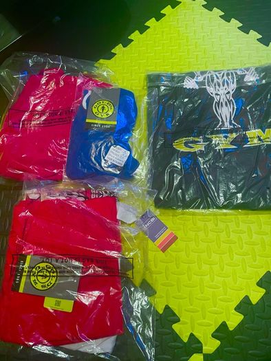 Golds Gym T- shirts / stringers