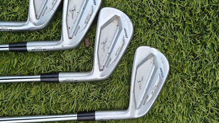 Mizuno JPX900 Tour irons 3-PW