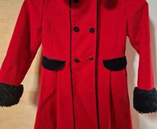Elegant red Coat 7-8yrs