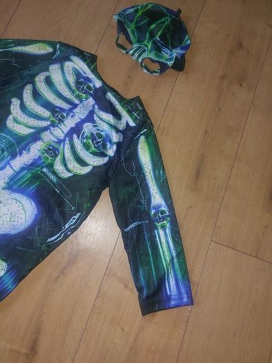 Only 2 Euro Each Picture!! - Halloween Items