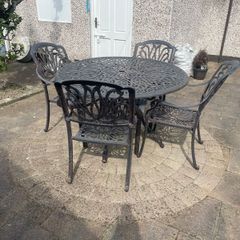 Garden Table & Chairs