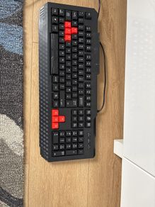 Keyboard