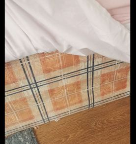 Single bed - base only - free to collect