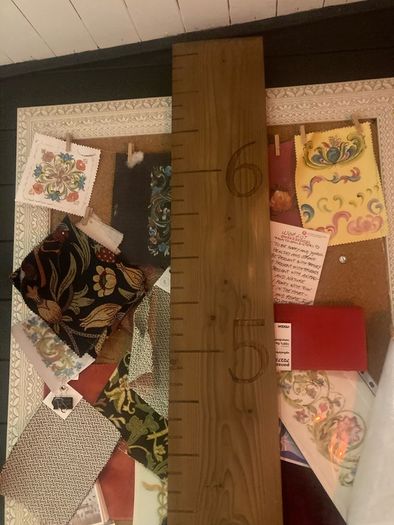 Giant ruler, height measure
