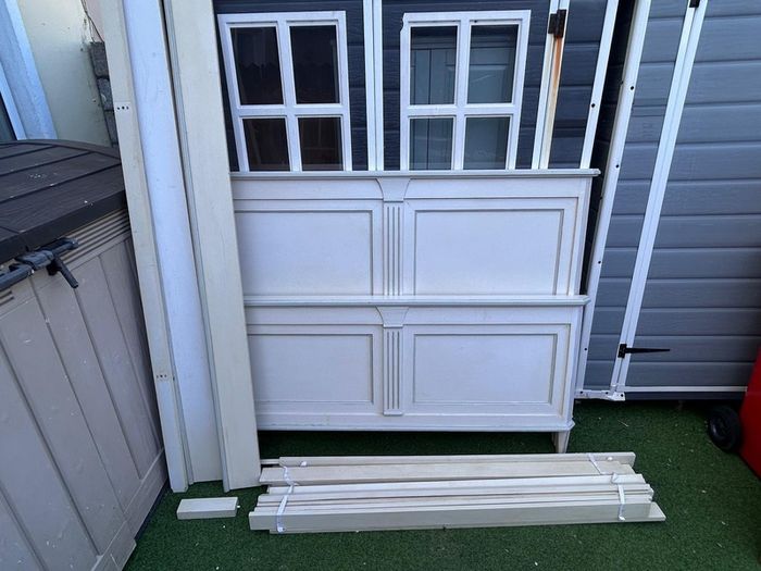 Double bed frame