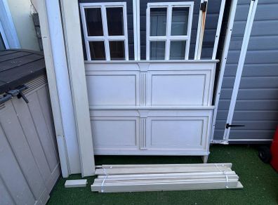 Double bed frame