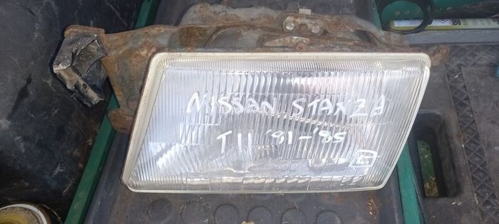 Nissan Stanza