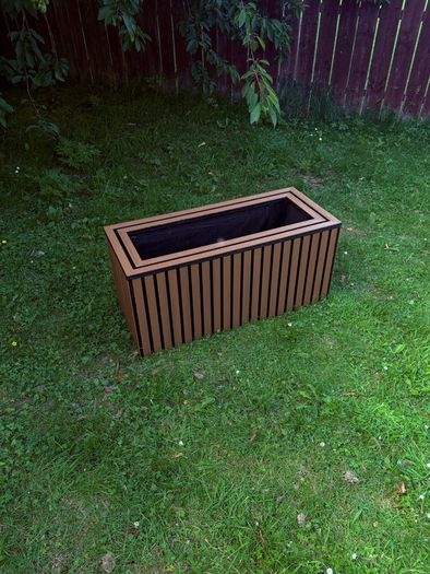 Planter Box (Composite Cladding)