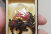 Brooch