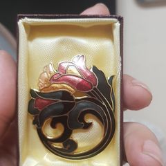 Brooch