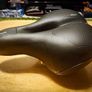 Soft bicycle saddle, universal fit Image 2