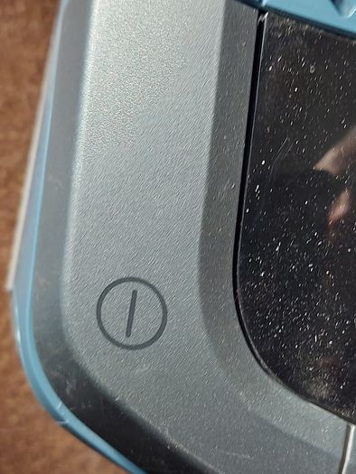 Miele Vacuum Cleaner, Model. STAFO, Type HS14, in excellent condition, works great with 4 Powerful suction settings