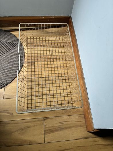 Wire basket storage