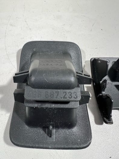 4G8887233 Audi A6 C7  Cover ISOFIX Recording Bezel Bezel A3l3b21g