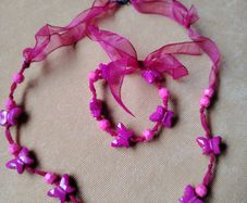 Necklace & bracelet with Butterlies