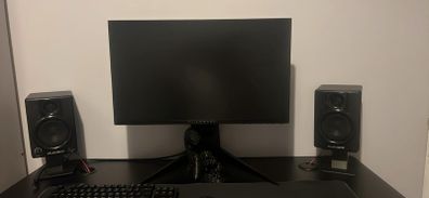 alienware monitor and keyboard
