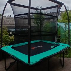 Thorpe trampoline 8ft x 6ft
