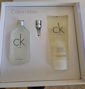 Calvin Klein Set BNWT
