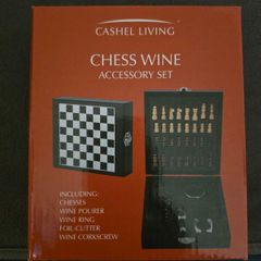 cashel living chess wine gift set