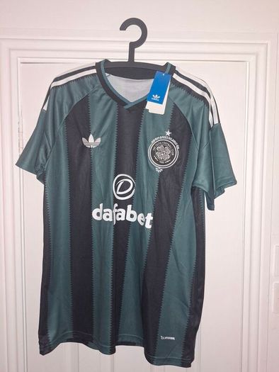 New Celtic Fc Jersey Xl