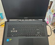 Msi Cyborg 15 Gaming Laptop (rtx 3050 6gb, 16gb Ddr5, 2tb Ssd,WiFi 6e) + Klim Stand
