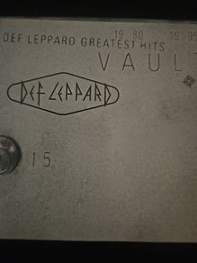 Def Leppard - Vault. Greatest Hits.