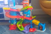 VTech toot toot police garage