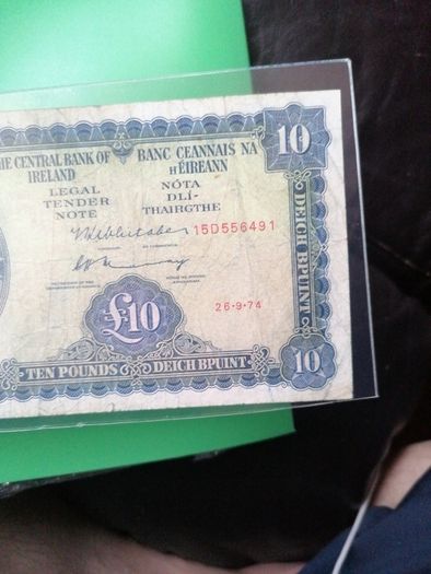 1974 Ireland Ten Pounds Banknote