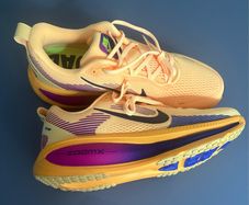 Nike Vomero 18 UK11.5
