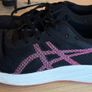 Asics size 6 Image 3