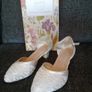 Ivory Wedding Shoes Perfect Bridal Size 4 Image 3