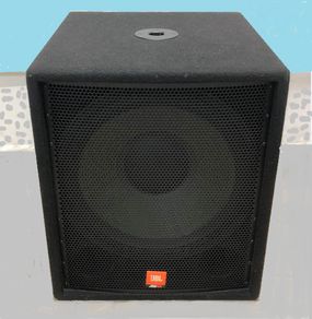 Jbl Jrx 118s  18" Bass Cab