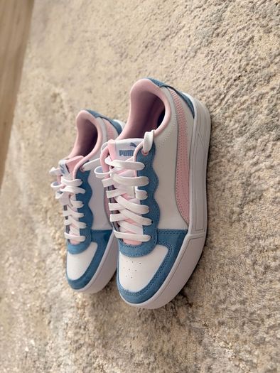 Puma Sneakers UK 4 / EU 37