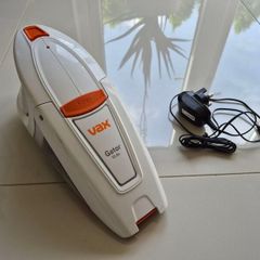 Car handheld vacuum cleaner
