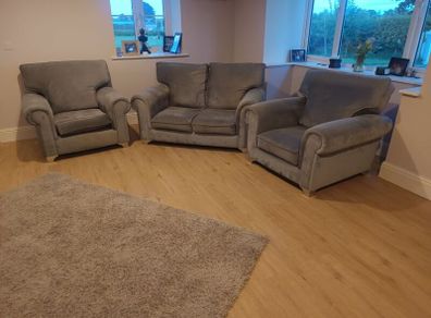 Suite of furniture 2+1+1